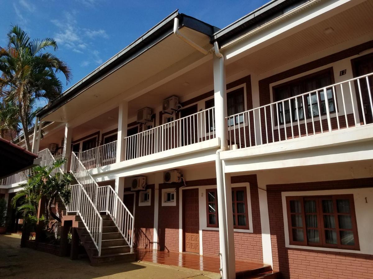 Hotel Aatrac Iguazu Puerto Iguazú Extérieur photo